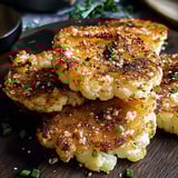 Chou-fleur rôtis croustillants garnis de parmesan
